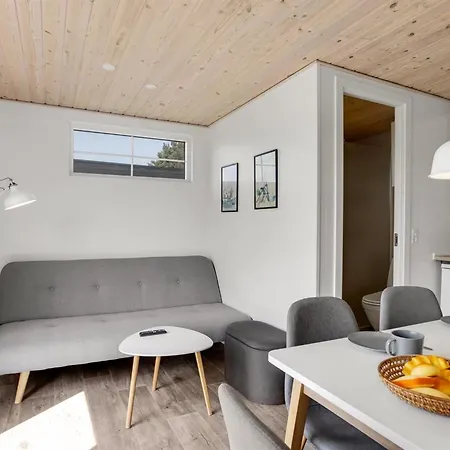 Mattheus - 900m From The Sea By Interhome Dom wakacyjny Bøtø By