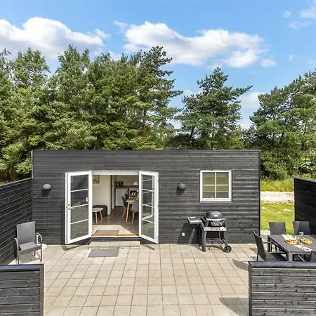 Dom wakacyjny Mattheus - 900m From The Sea By Interhome *